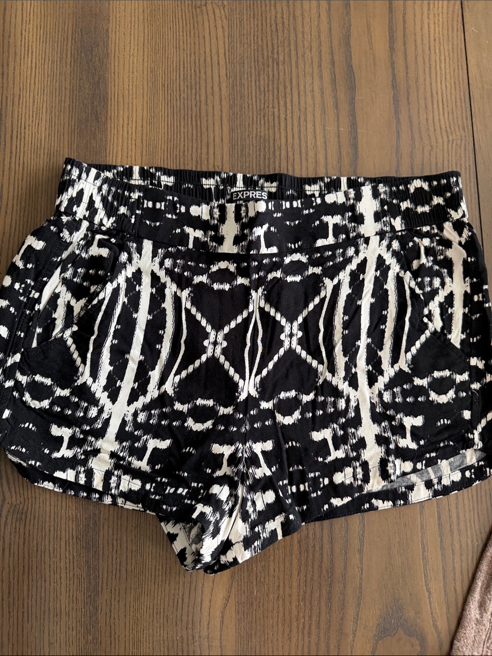 Express Black & White Patterned Athletic Shorts